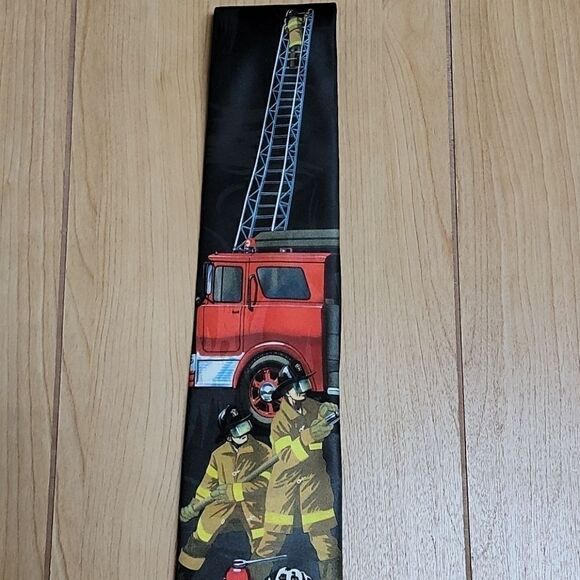 RALPHāMARLINāFIREMANā
DALMATIONĀ TIE - Picture 3 of 7